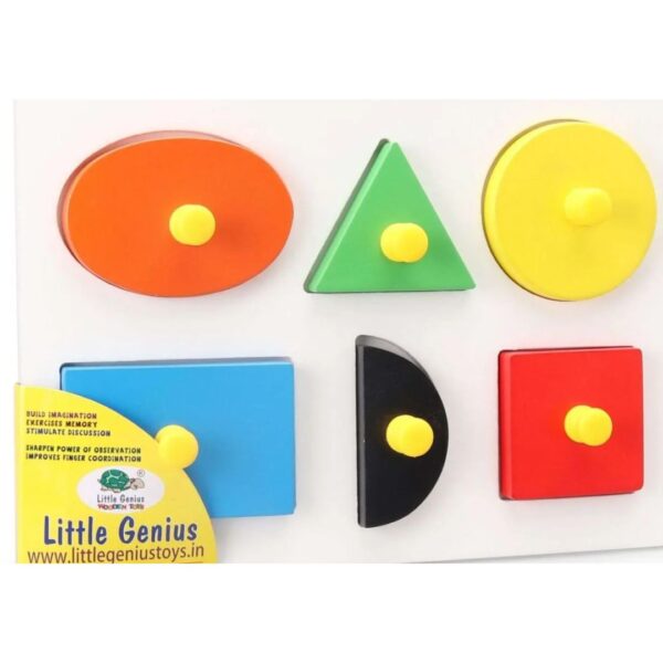 Age 3+ Little Genius Wood Raised Shape Tray with Big Knob