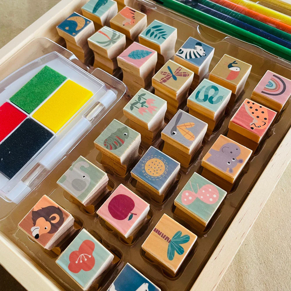 Age : 4 Years+ Open Ended My Wooden Stamp Kit - Jungle Safari - Image 4