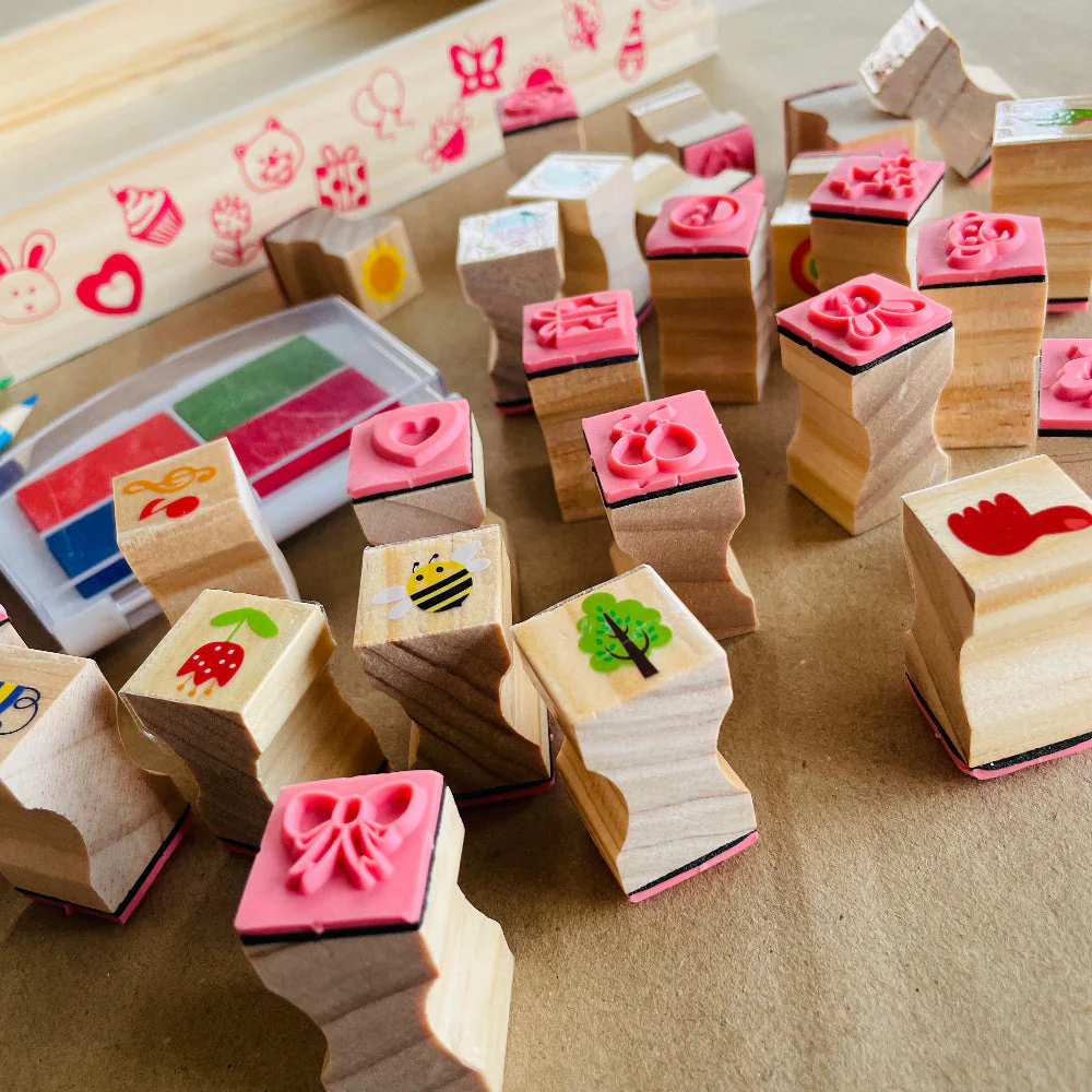 Age : 4 Years+ Open Ended Wooden Stamp Kit - My World - Image 3